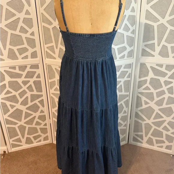 GAP Maxi Denim Dress - Picture 7 of 10